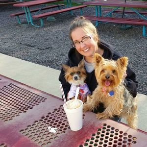 Meet your Posher, Cheryl